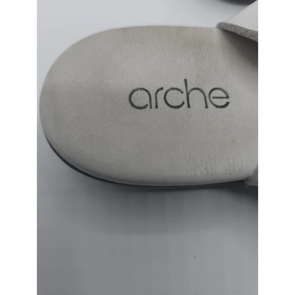 Arche Star Laser-Cut Leather Slingback Sandals White Size 39